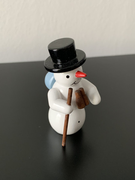 Snowman hiker decorative figure made of wood 5.5cm